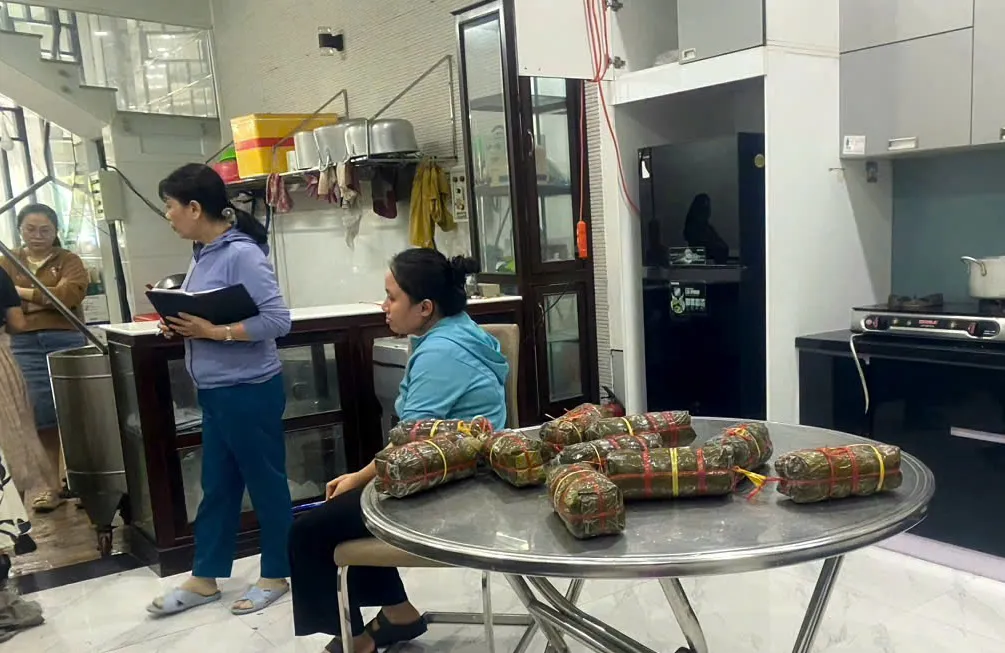 Quảng Ngãi: số người ngộ độc nghi do ăn bánh mì Hồng Vân đã lên đến 105