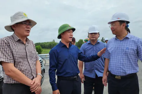 Cao tốc Quảng Ngãi - Hoài Nhơn: chạy đua để kịp thông xe 19/12/2025