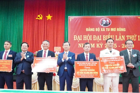 Quảng Ngãi hoàn thành sớm đại hội cấp cơ sở, tạo khí thế mới cho nhiệm kỳ 2025-2030