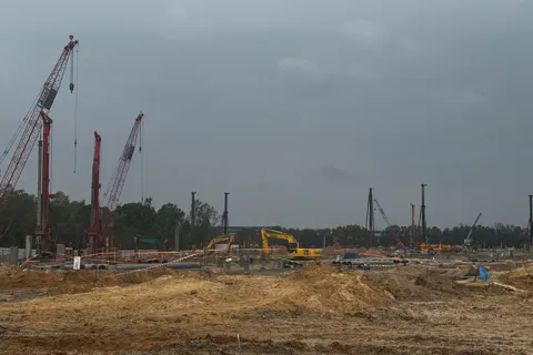 Thiếu quỹ tái định cư ở KKT Dung Quất: nút thắt lớn trước làn sóng đầu tư