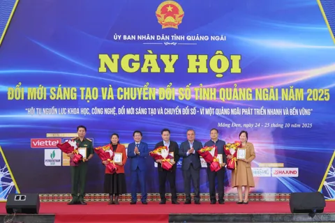 Quảng Ngãi khai mạc Ngày hội Đổi mới sáng tạo và Chuyển đổi số 2025
