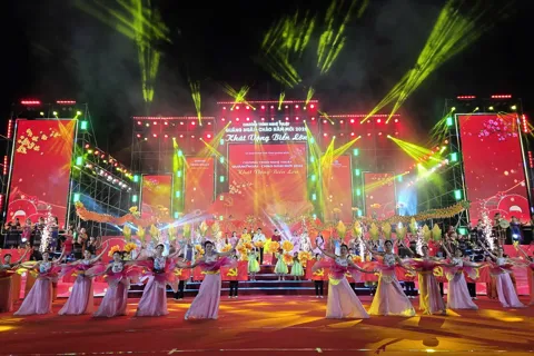 Quảng Ngãi lan tỏa niềm vui đón năm mới 2026