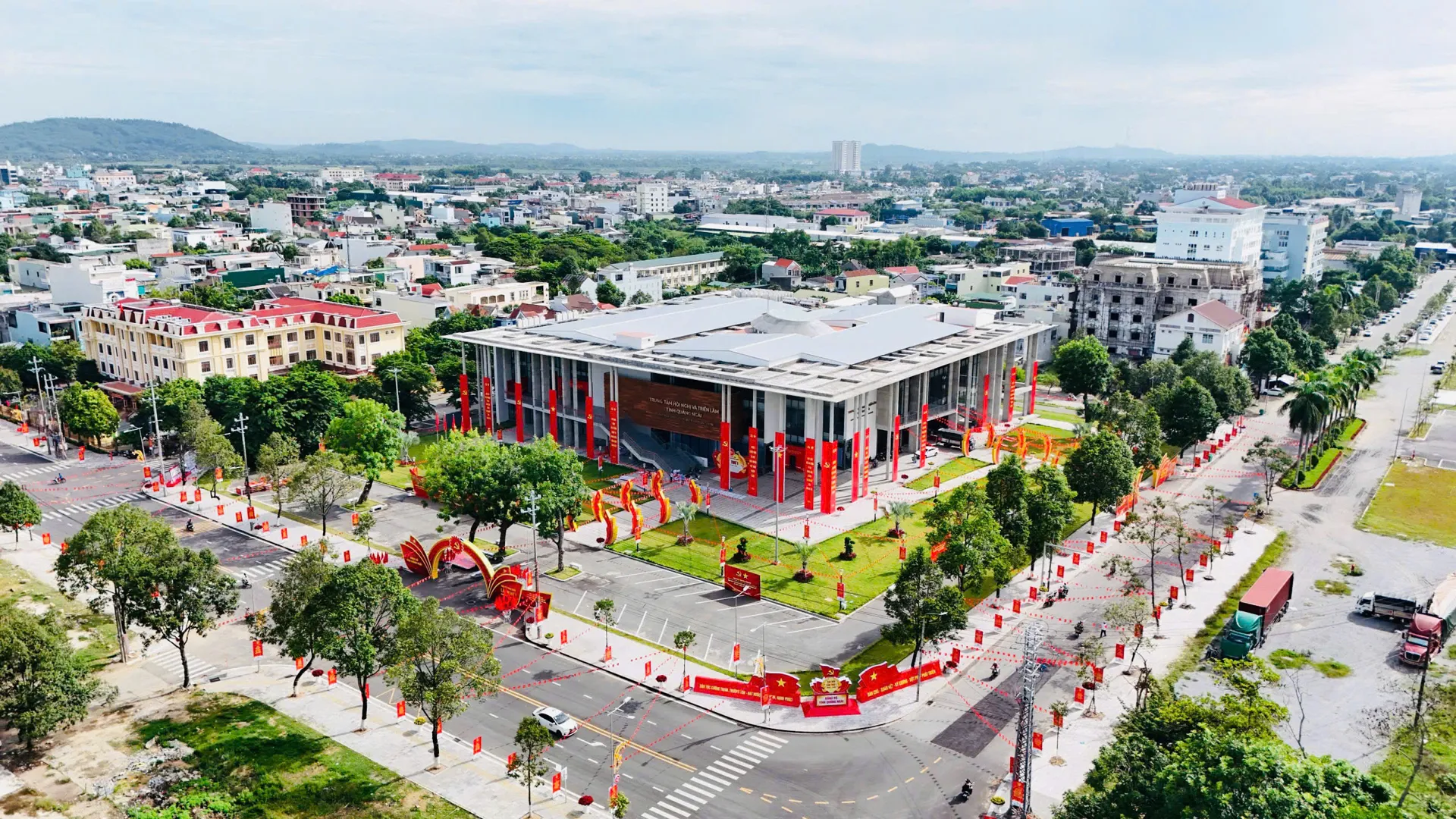 Quảng Ngãi dự kiến khởi công 3 công trình chào mừng Đại hội XIV của Đảng