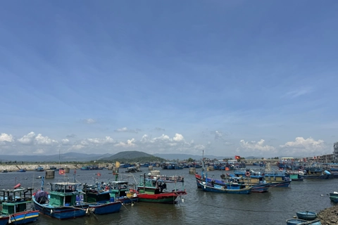 Luồng lạch thông thoáng, cảng Mỹ Á hồi sinh