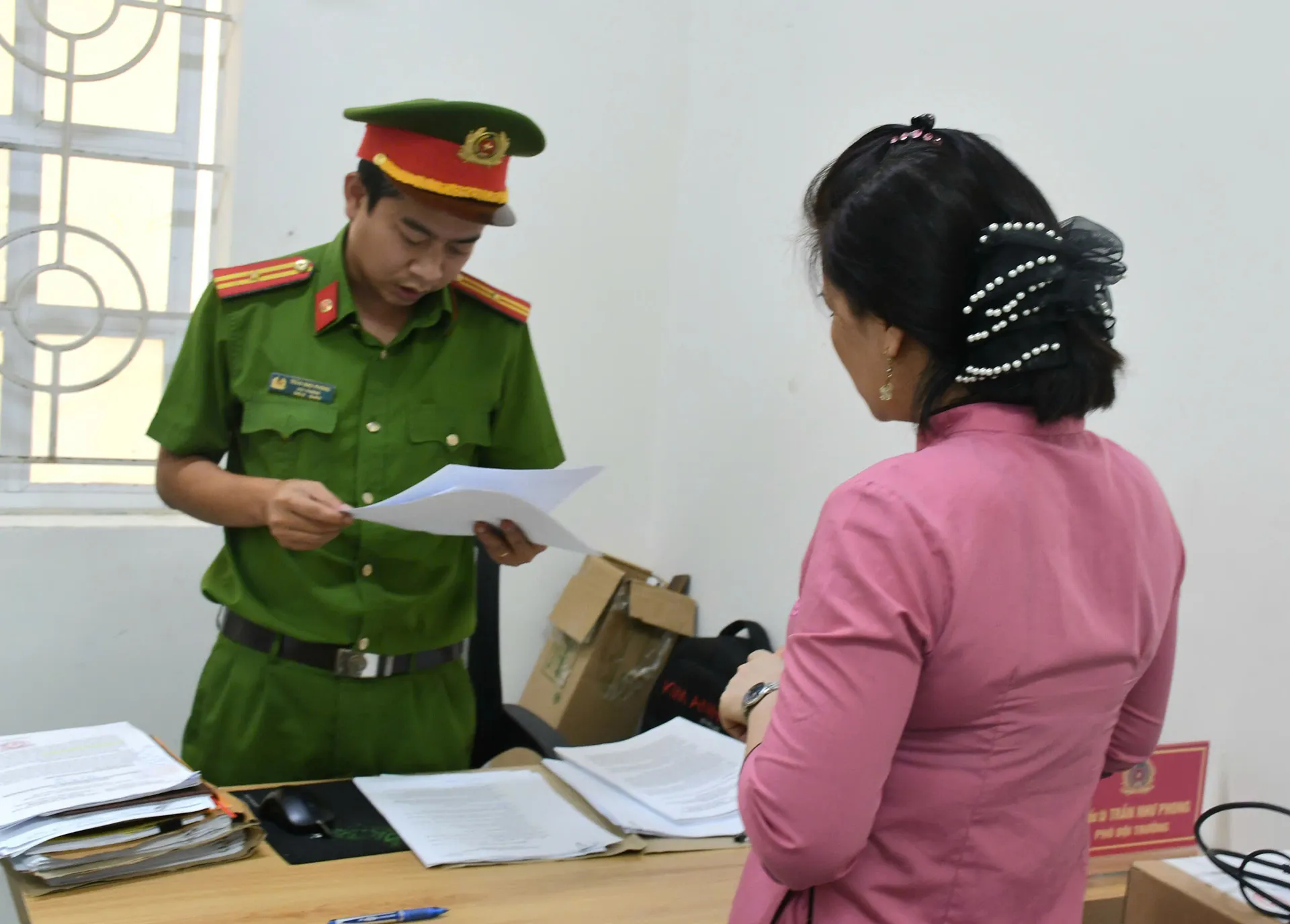 Quảng Ngãi: khởi tố, bắt tạm giam chủ cơ sở giữ trẻ làm bé trai bị tổn thương não
