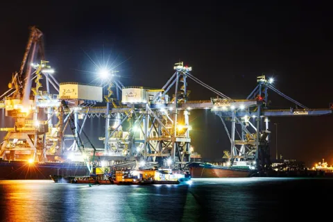 Quảng Ngãi hướng tới năm 2026 với loạt mục tiêu tăng trưởng then chốt