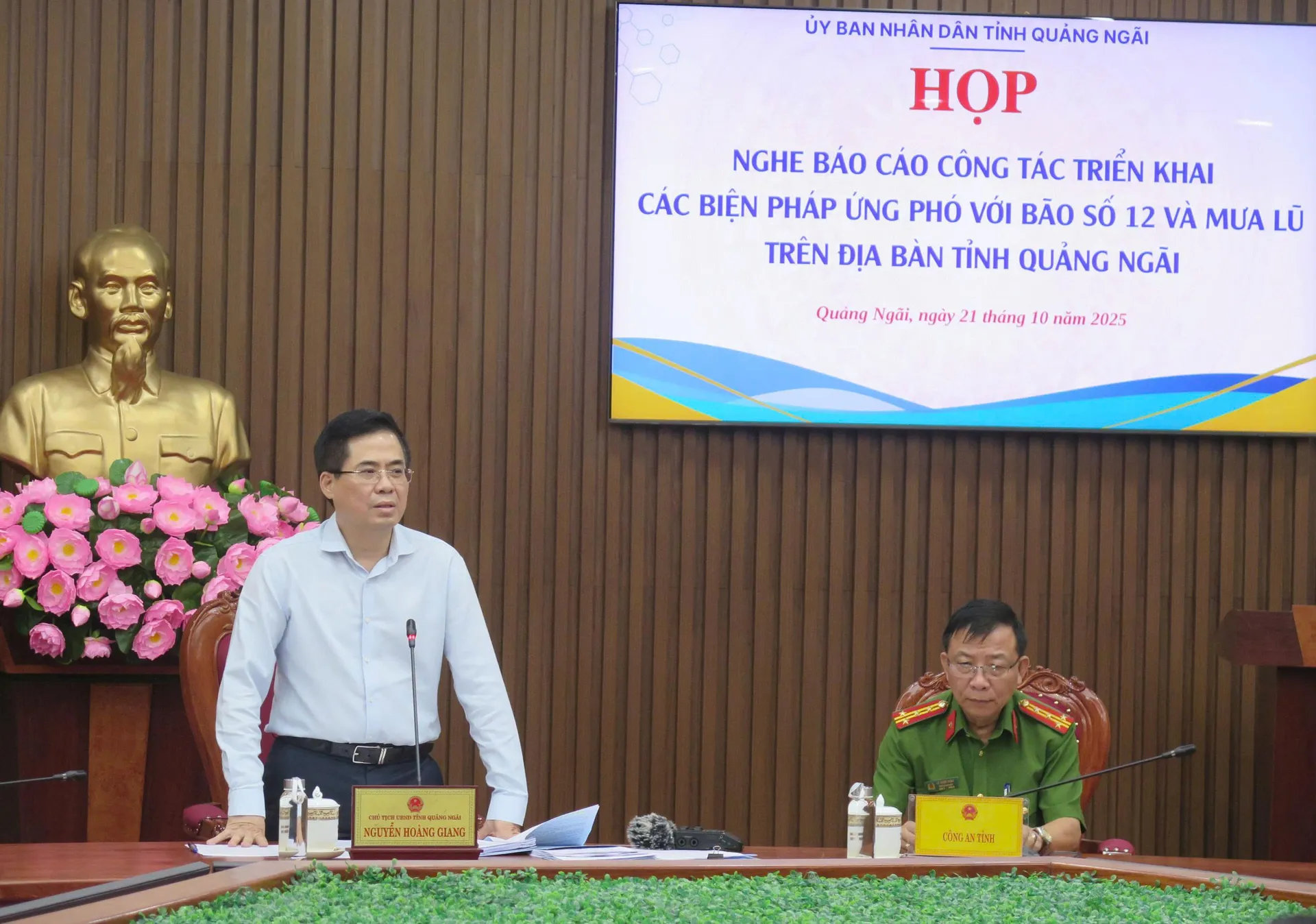 Quảng Ngãi sẵn sàng ứng phó ba loại hình thiên tai do bão số 12