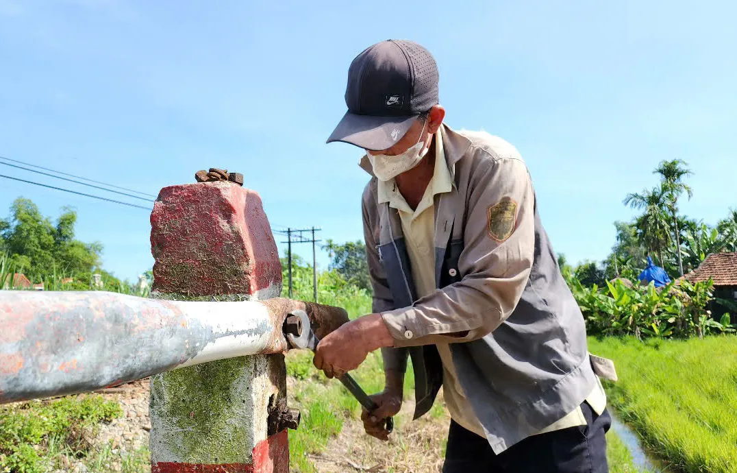 Quảng Ngãi nỗ lực xử lý dứt điểm lối đi tự mở qua đường sắt