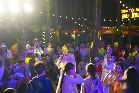 Du lịch Tết Quảng Ngãi bứt tốc, đón lượng khách cao kỷ lục