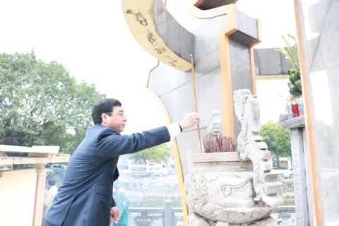 Yên Sở dâng hương tri ân Anh hùng liệt sĩ dịp Tết Bính Ngọ 2026