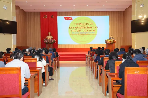 Đảng ủy phường Yên Sở: cập nhật thời sự, kết quả Đại hội XIV tới cán bộ, đảng viên