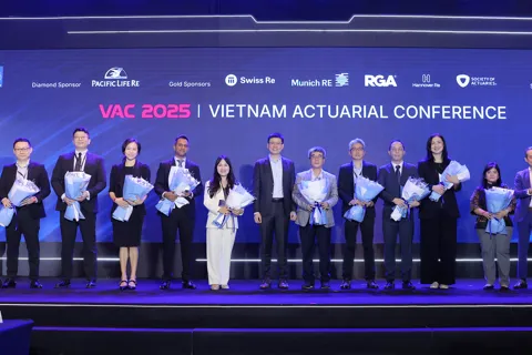 Khôi phục niềm tin, tái định nghĩa bảo hiểm trong Kỷ nguyên mới