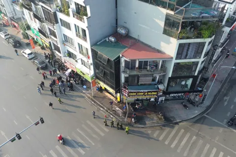 Phường Bồ Đề tháo dỡ công trình trên đất không đủ điều kiện tồn tại trong sự đồng thuận của người dân