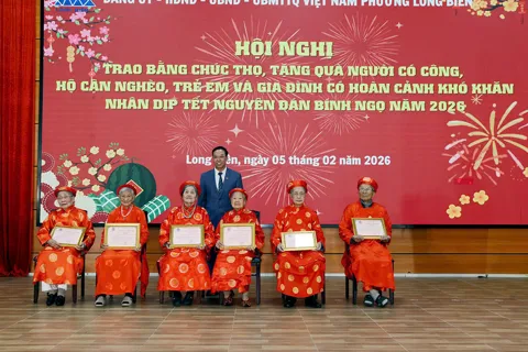 Phường Long Biên: ấm áp nghĩa tình Xuân Bính Ngọ 2026