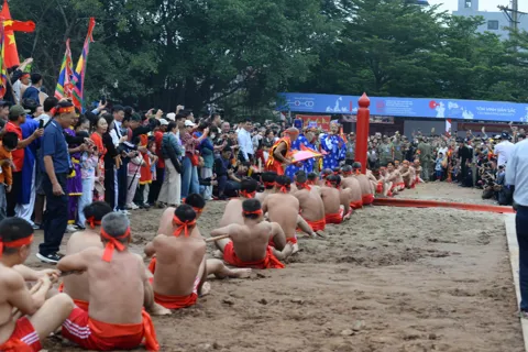 Kéo co – từ di sản nhân loại đến “thương hiệu” văn hóa Long Biên