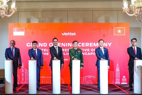 Viettel khai trương Văn phòng đại diện tại Singapore