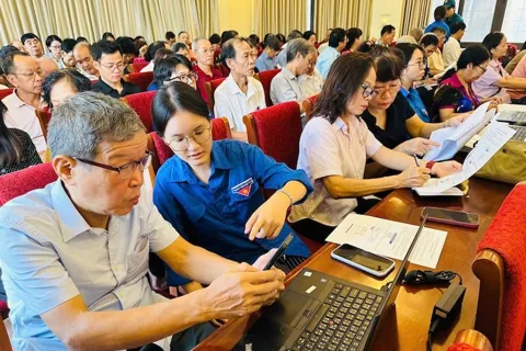 Mỗi đảng viên là một đảng viên số 