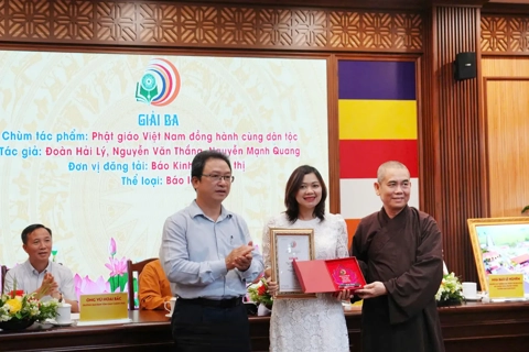 Báo Kinh tế & Đô thị đoạt giải Ba Giải báo chí Phật giáo lần thứ nhất - năm 2024