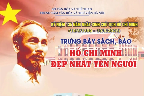 Trưng bày gần 300 tài liệu về Chủ tịch Hồ Chí Minh 
