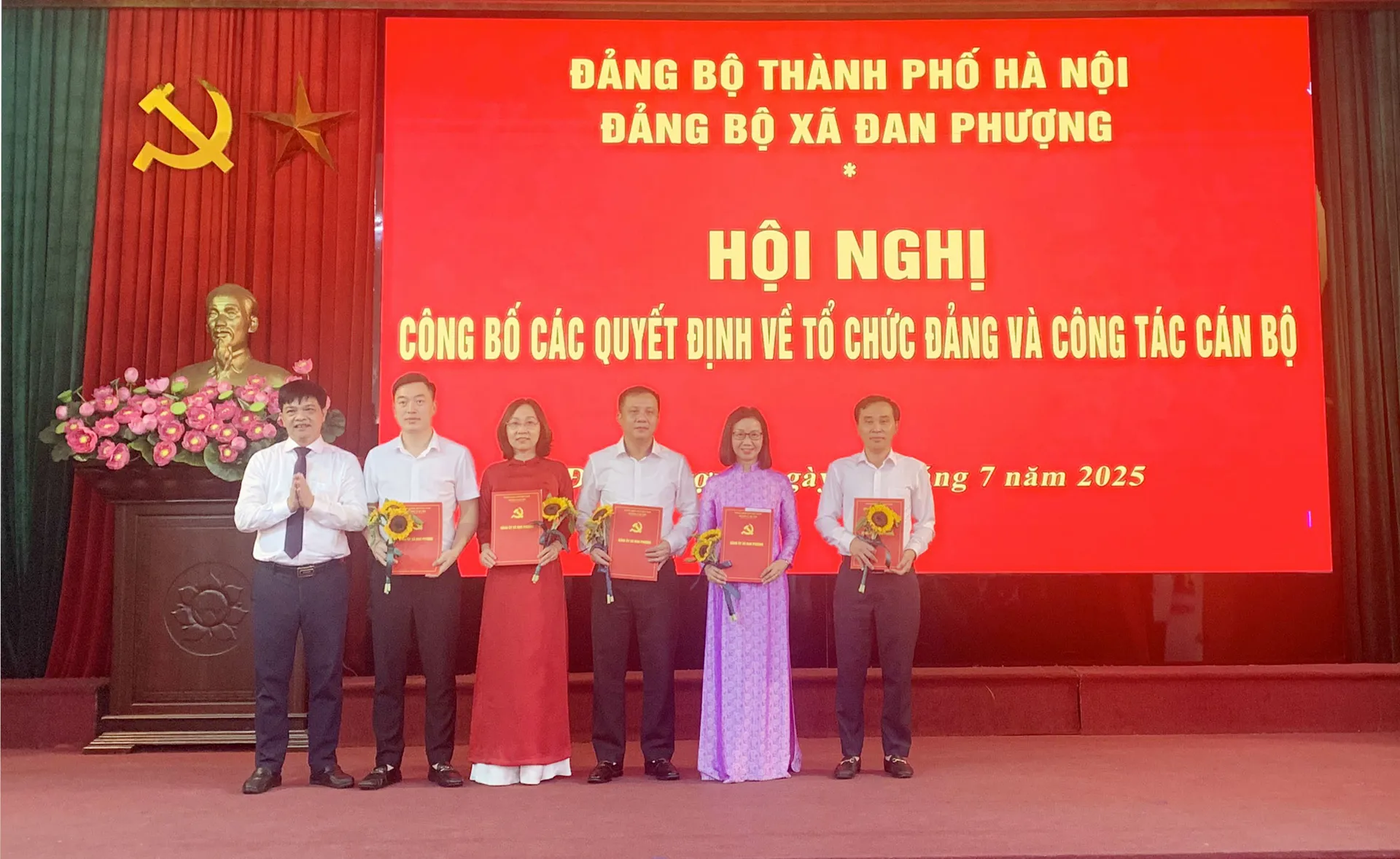 Đảng bộ xã Đan Phượng có 66 tổ chức Đảng trực thuộc