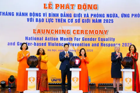 An toàn cho phụ nữ và trẻ em gái trên không gian số được đặt lên hàng đầu