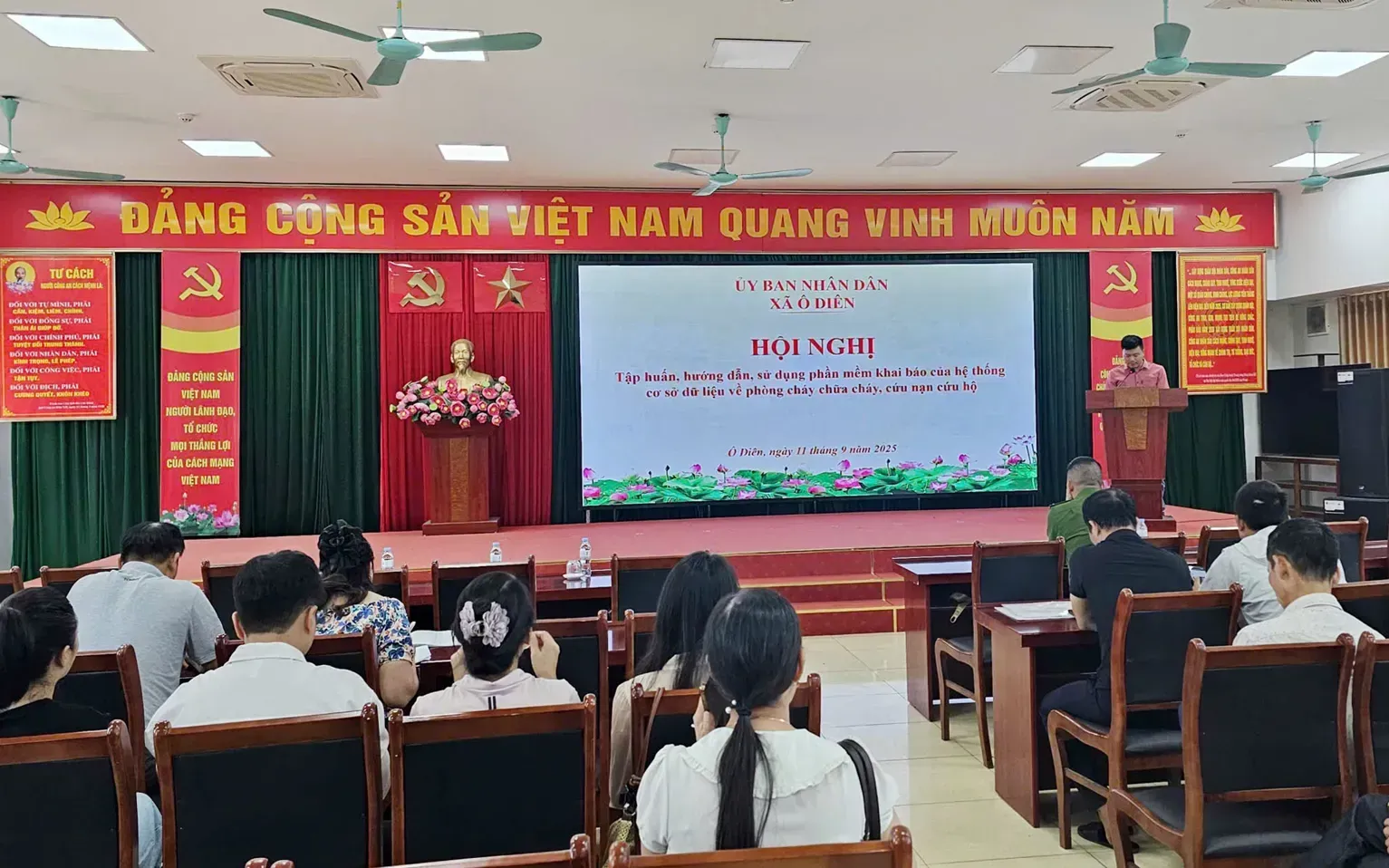 Tập huấn, nâng cao hiệu quả PCCC cho hơn 1.200 người tại xã Liên Minh và Ô Diên