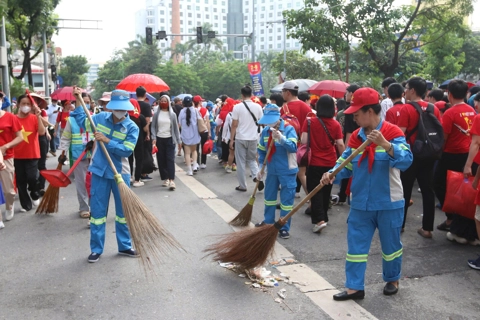 Lực lượng phục vụ A80: góp sức nhỏ vào thành công của Đại lễ A80