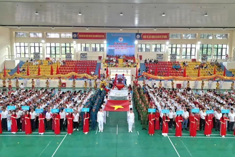 Gần 1.000 người tham gia Đại hội Thể dục thể thao xã Đan Phượng 2025