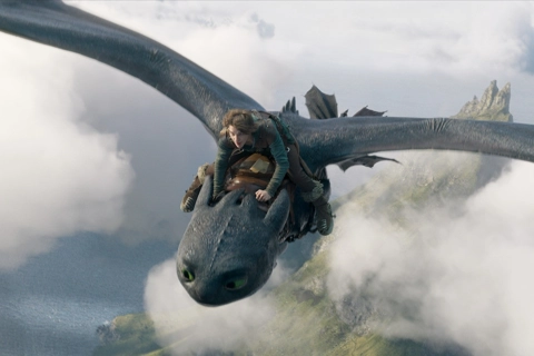 “Bí kíp luyện rồng” live action khuấy đảo phòng vé Việt