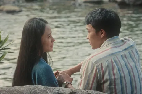 Vào giai đoạn thấp điểm nhất năm, phòng vé Việt có doanh thu ảm đạm