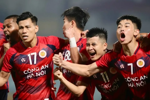 Trực tiếp bóng đá Quảng Nam vs CAHN lúc 17 giờ hôm nay 5/5
