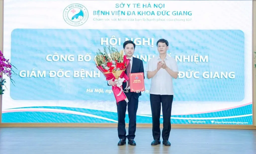 Bổ nhiệm PGS.TS Đỗ Đình Tùng giữ chức Giám đốc Bệnh viện Đa khoa Đức Giang