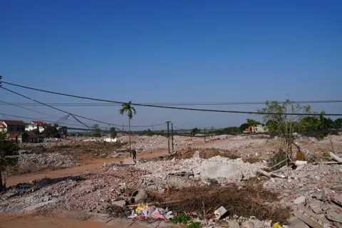 Giải phóng mặt bằng đường Vành đai 4 tại xã Ô Diên: địa phương quyết liệt, người dân đồng thuận