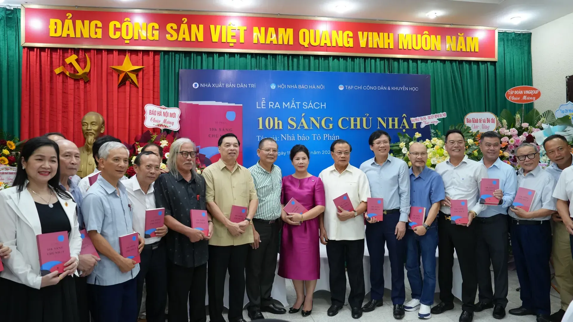 "10h sáng Chủ nhật" – những câu chuyện lắng đọng tình người của nhà báo Tô Quang Phán