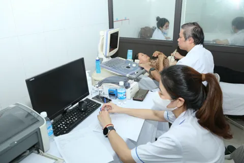 Đột phá toàn diện về chăm sóc sức khỏe toàn dân