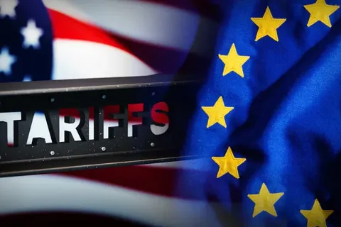 Eurozone tăng trưởng kinh tế chậm lại