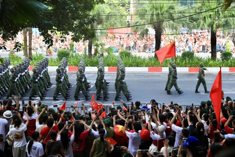 Phía sau những con số