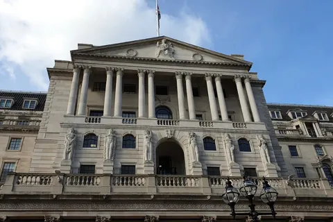 Các nước kiểm soát để thị trường vàng minh bạch