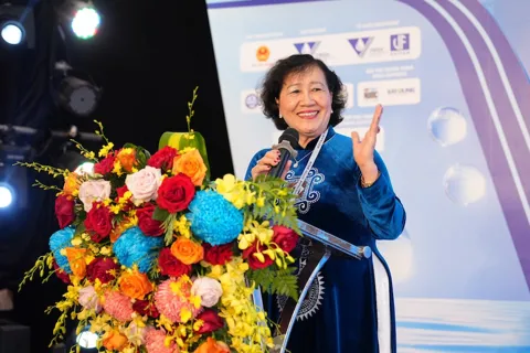 Bình đẳng giới nơi làm việc: vun đắp vai trò lãnh đạo nữ trong doanh nghiệp