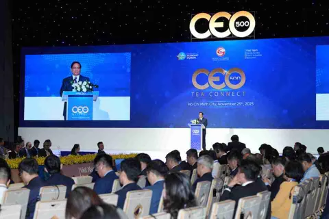 Nam A Bank “hiến kế” 3 mũi nhọn tài chính xanh thu hút vốn ngoại tại Diễn đàn Kinh tế mùa thu 2025