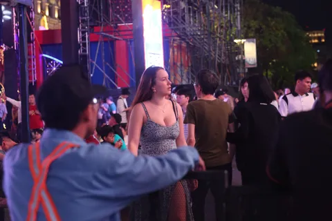 Rộn ràng không khí đón năm mới 2026 tại TP Hồ Chí Minh