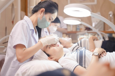 Thẩm mỹ viện Mỹ Nhân: chấm dứt nổi lo nám với công nghệ Mesoquinone độc quyền