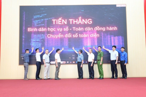 Xã Tiến Thắng: phát động phong trào “Bình dân học vụ số”
