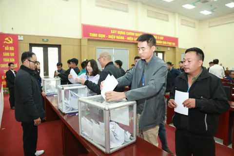 Xã Tiến Thắng đấu giá thành công 33 lô đất thu ngân sách 161 tỷ đồng