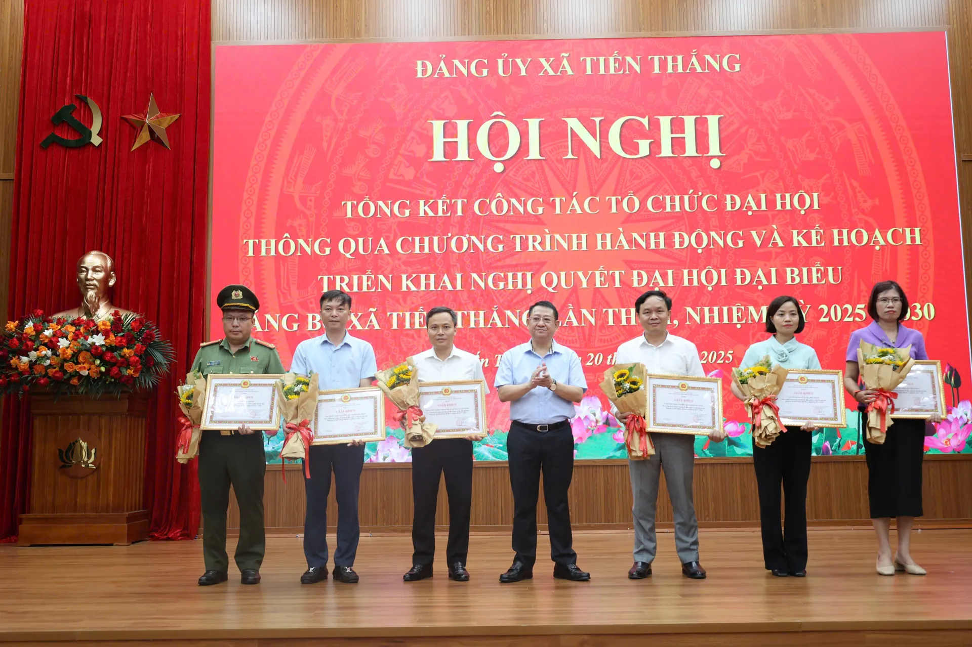 Xã Tiến Thắng: tổ chức quán triệt Nghị quyết Đại hội đại biểu Đảng bộ xã lần thứ I