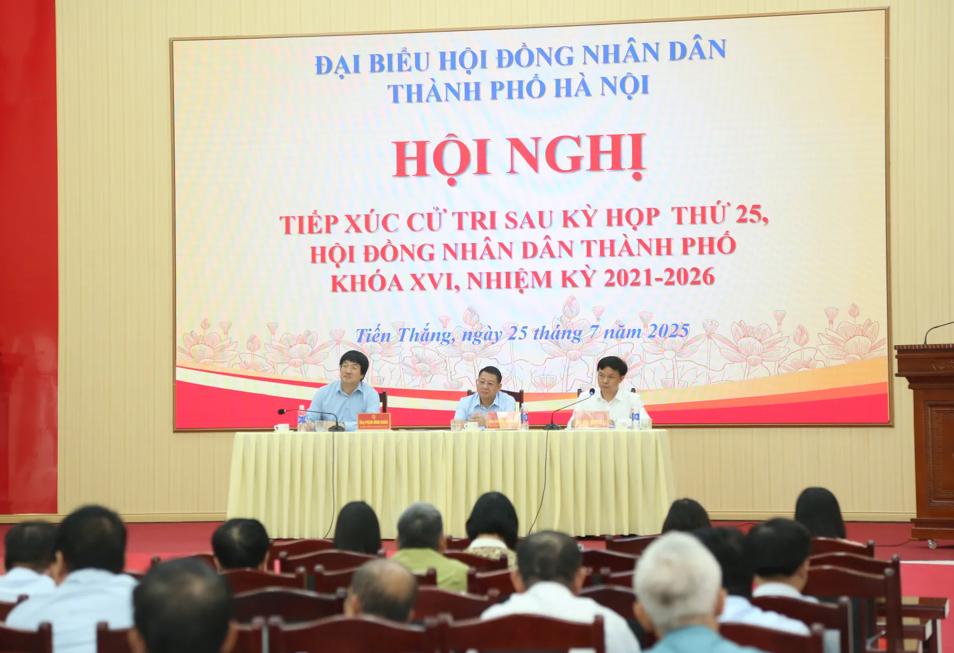 Đại biểu HĐND TP Hà Nội tiếp xúc cử tri 4 xã huyện Mê Linh cũ