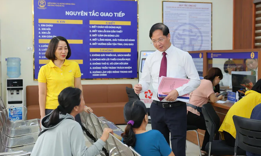 Phường Vĩnh Hưng thử nghiệm số hóa dịch vụ hành chính công