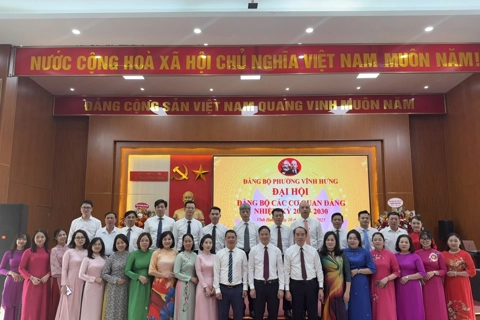 100% đảng bộ, chi bộ trực thuộc Đảng ủy phường Vĩnh Hưng tổ chức đại hội thành công
