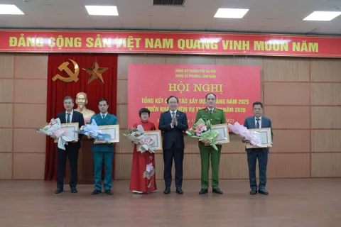 Đảng bộ phường Lĩnh Nam tổng kết công tác năm 2025, triển khai nhiệm vụ 2026