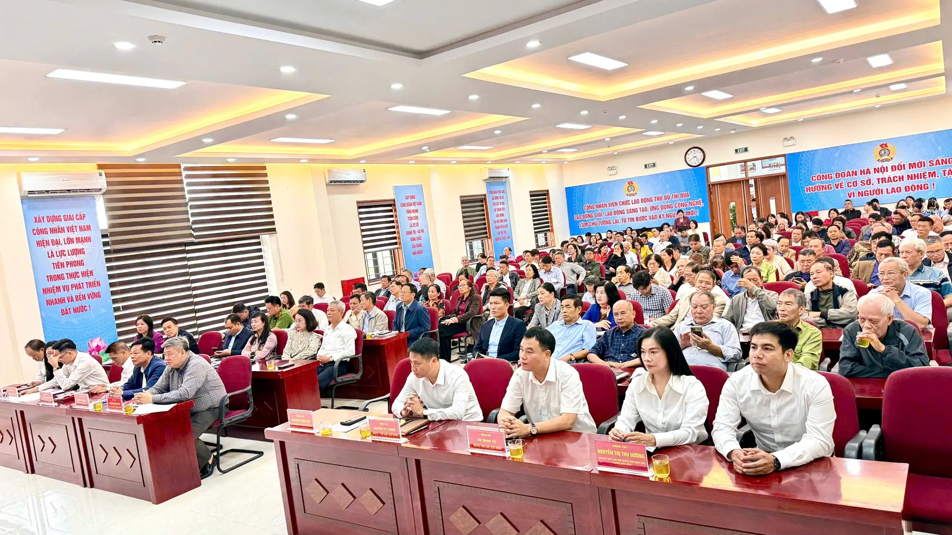 Phường Định Công: Triển khai, đưa Nghị quyết Đại hội Đảng bộ TP Hà Nội vào cuộc sống